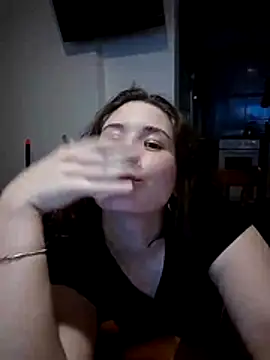 XXX chat uživo modela beluve_l