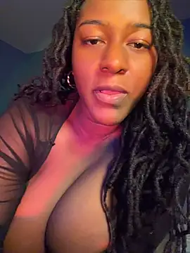 GirthGoddessCoco XXX чат на живо