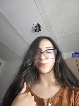 Chatroom XXX en direct de MissAfroditha