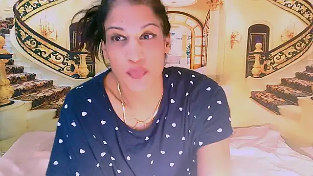 IndianSexcSmyle Chat XXX live