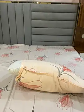 Chat XXX en directo de YoursAnny_cams