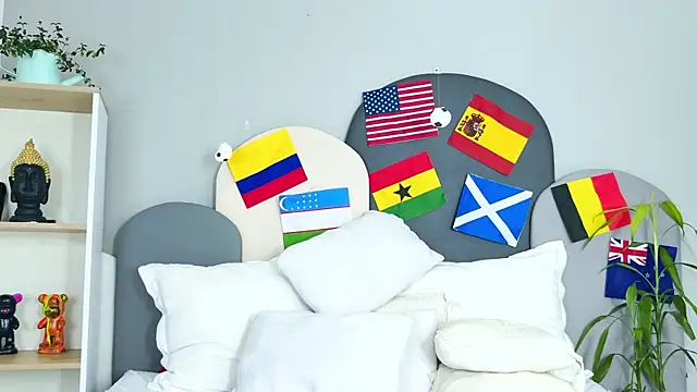 Chat +18 de TaraCarson ao vivo