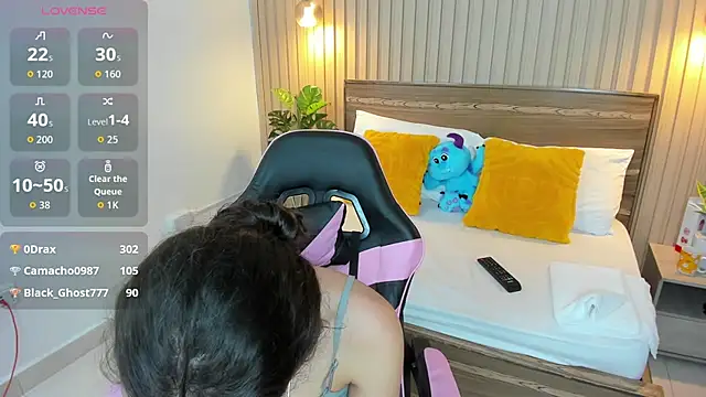 valeryn__rosse live XXX chat