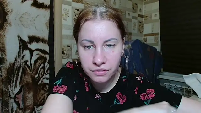 TherestlessKitty Chat XXX live