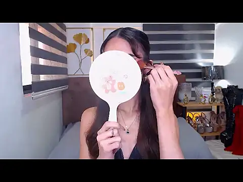JuicyCockTheaのライブXXXチャット
