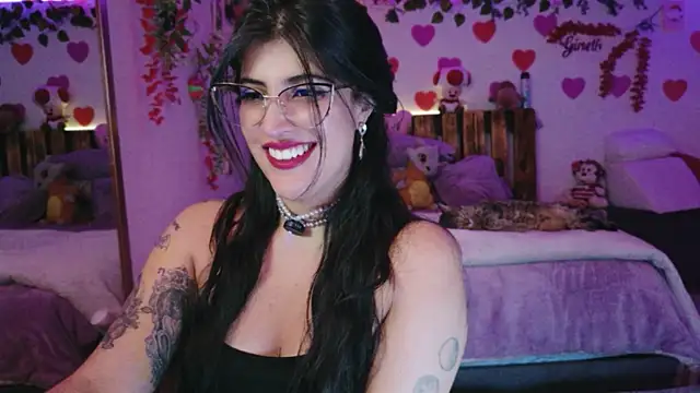Chat +18 de AzaharJaan ao vivo