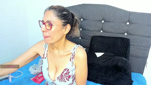 Онлайн чат XXX Antonella_Rizzo01