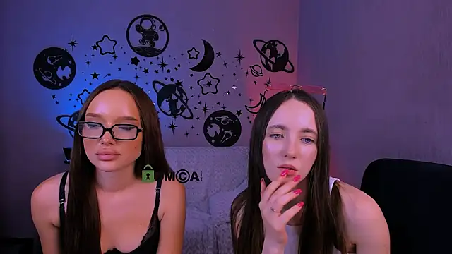 XXX chat uživo modela bella_dorn