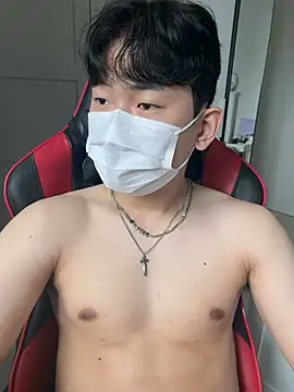 kr_hotguy1's Live XXX Chat