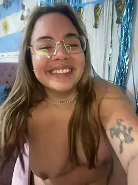 Chatroom XXX en direct de Lindalatina2001