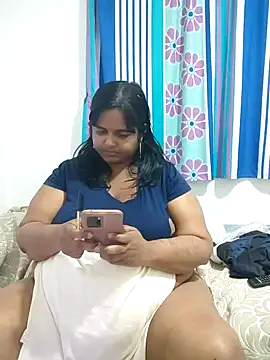 SusanaEshwar Adlı Modelin Canlı XXX Sohbeti