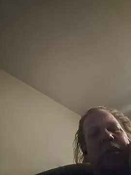 yourMasterisBored's Live XXX Chat