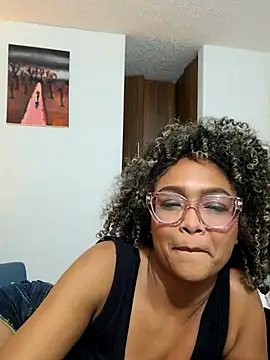 XXX chat uživo modela BiiancaEstradaa