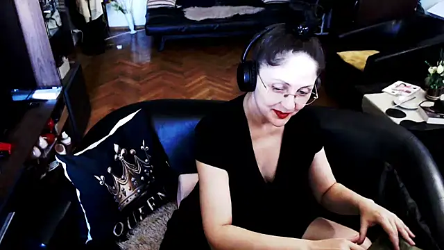 Imperatriza Chat XXX live