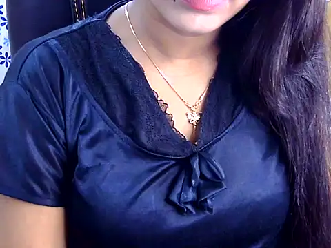 Chat +18 de Noor_Zarin27 ao vivo