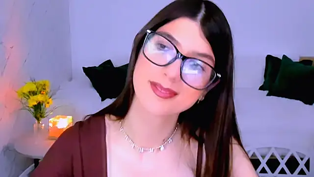 Graceful_Gaze XXX чат на живо