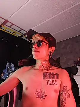 AcidMilo – Naživo XXX chat