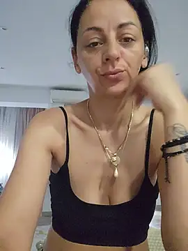 bruneta_sexy23's Live XXX Chat