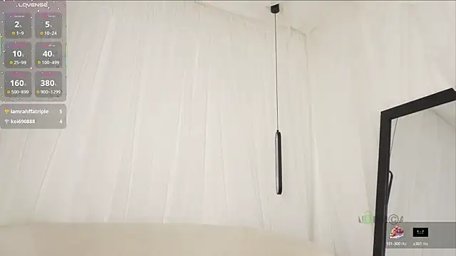 SUM___のライブXXXチャット
