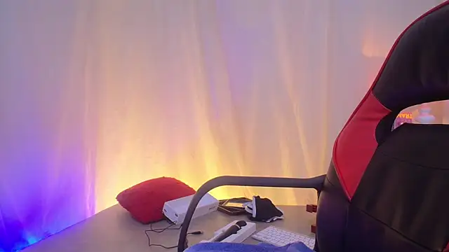 Chatroom XXX en direct de Aurora_ath