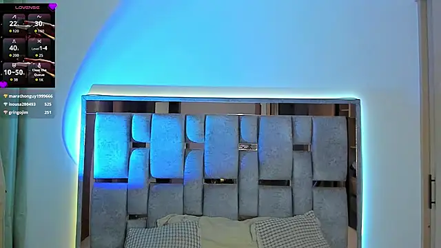 צ'אט XXX בשידור חי של orionblaze69_