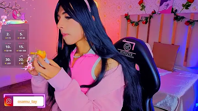 Živý XXX chat osamu_tay
