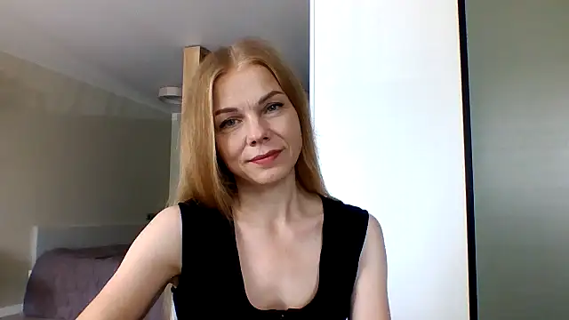 Tina5394's Live XXX Chat