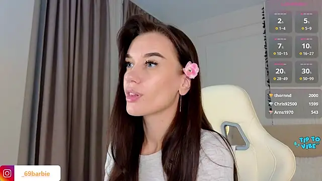 Chat +18 de BBabyShark ao vivo