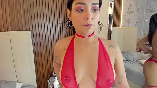 NINAMARTINS 라이브 XXX 채팅