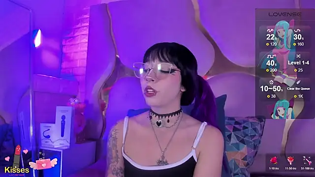 NaniiSisy's Live XXX Chat