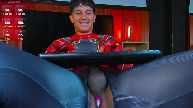 Chat +18 de Leo_Savage_ ao vivo