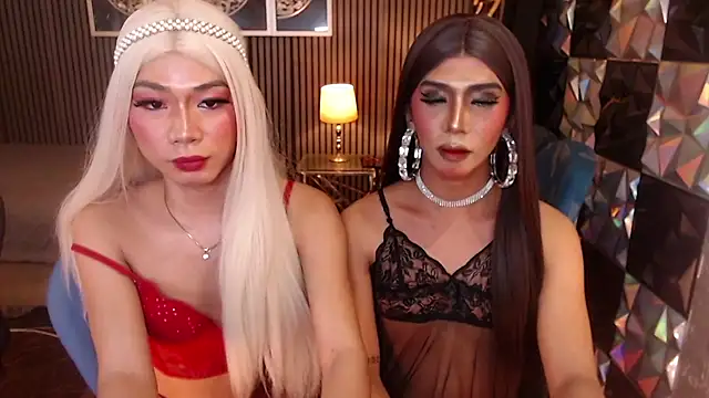 צ'אט XXX בשידור חי של AudreyMilesTrans