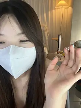 _xiaoxinxin_ 即時 XXX 聊天