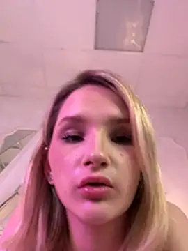Chat XXX ao vivo de KiraProsper