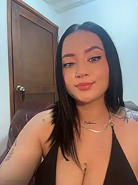 emily_acorn 라이브 XXX 채팅