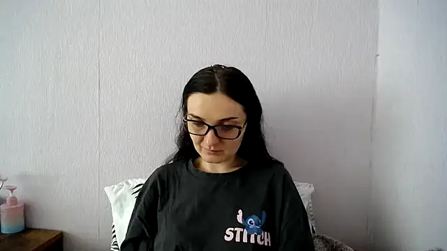 Shiny_gine's Live XXX Chat