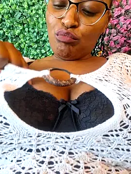 Goddess_of_Hearts Chat XXX in diretta