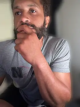 HungStr8Lightskin Live XXX Chat