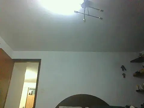 _iluvatar_'s Webcam Show