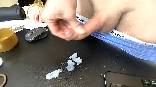 XXX chat uživo modela sperma_tributes