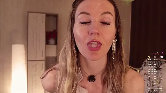 XXX chat uživo modela Hello_Lisha