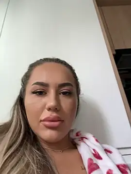 BarbieDoll13 – Live XXX-chat