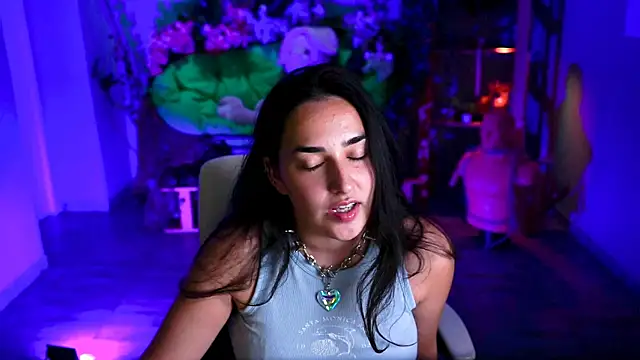 Chat XXX en directo de CeceliaJohnson