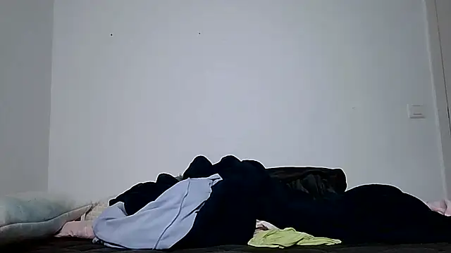 Chat +18 de yanick931 ao vivo