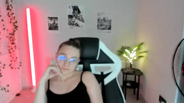 Mia_kristal – Live XXX-chat