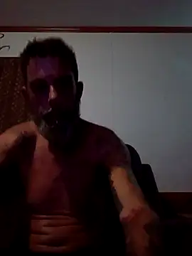 longerFellow Chat XXX live