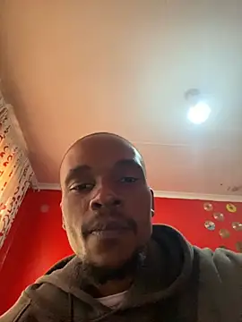 Chatroom XXX en direct de EAT_IT88