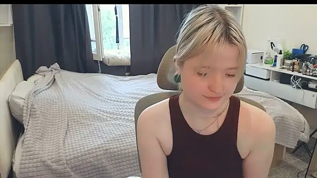 GlimmerGirl_'s Live XXX Chat