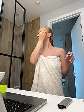 MariaTull's Live XXX Chat
