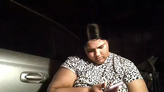 Živý XXX chat 1n0nlythroat